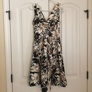 Floral mid-length dress